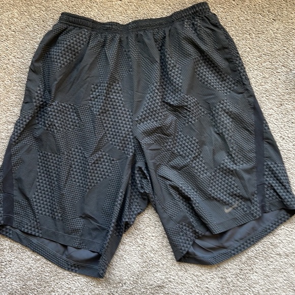 Bundle 4 athletic shorts size L - Picture 4 of 5